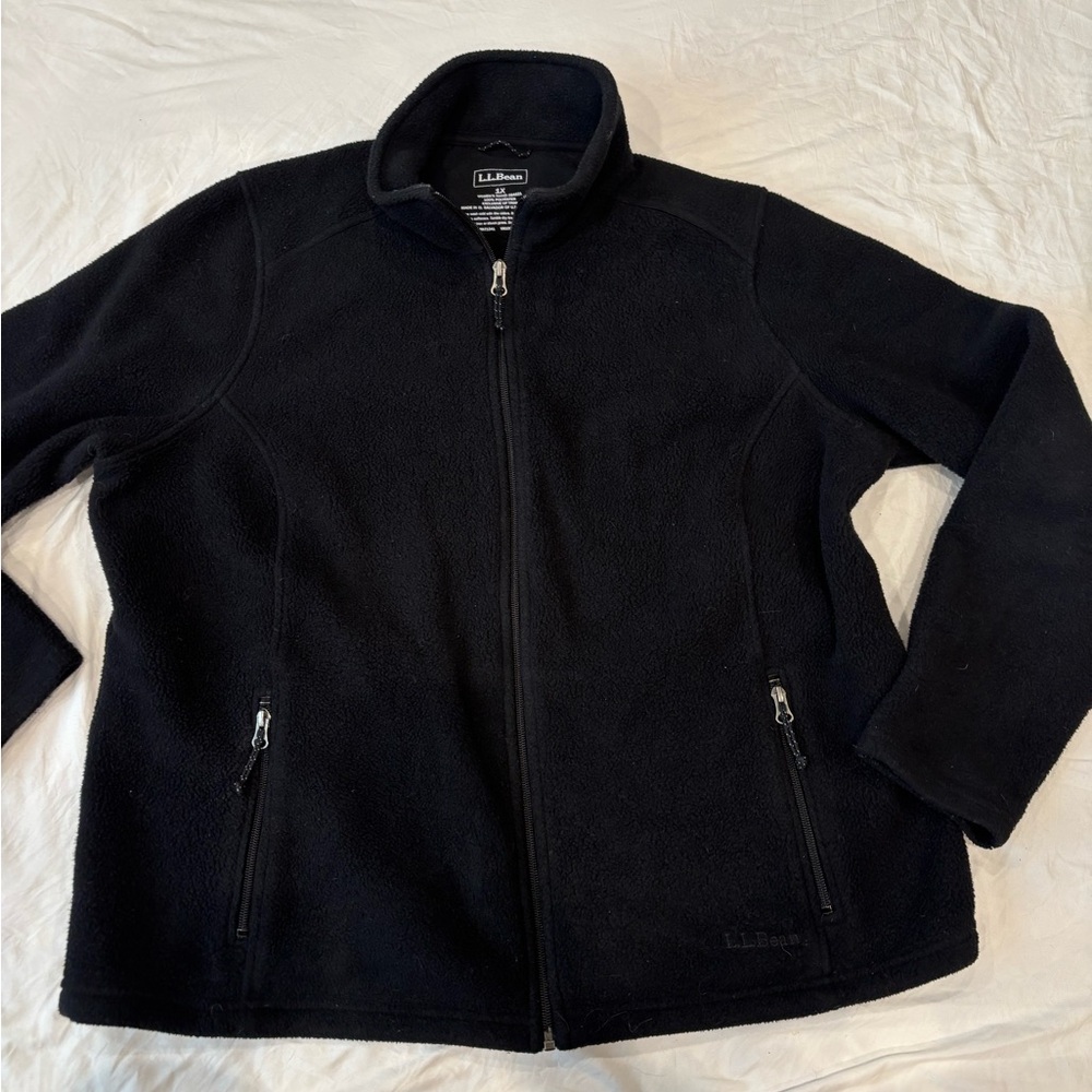 L.L. Bean Women's Black Fleece Jacket